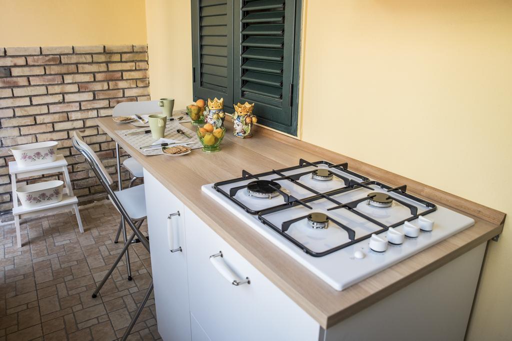 La Maison Jardin Apartment Taormina Bilik gambar